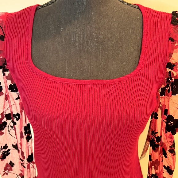 Almost Famous Top - Picture 2 of 6